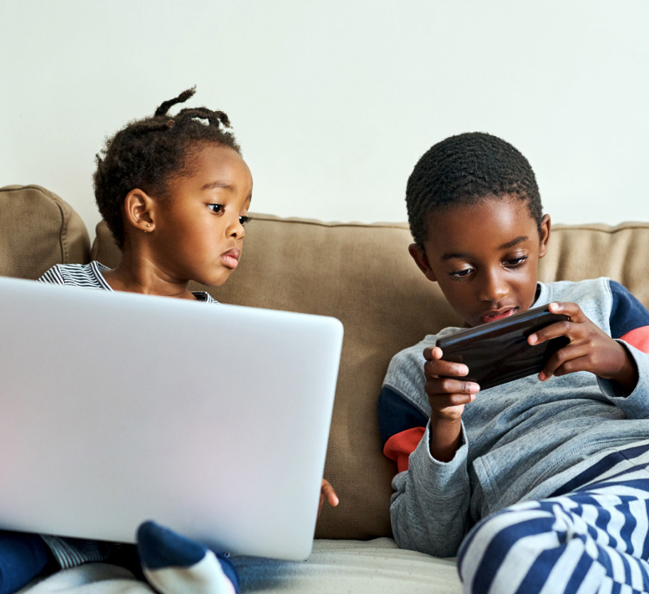 Captura de pantalla 2022-03-17 a les 6.17 Kids and social media