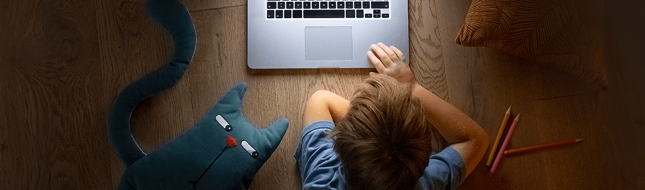 Hero Child using laptop